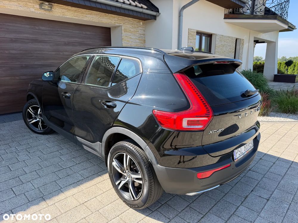 Volvo XC 40 D3 SCR R-Design - 5