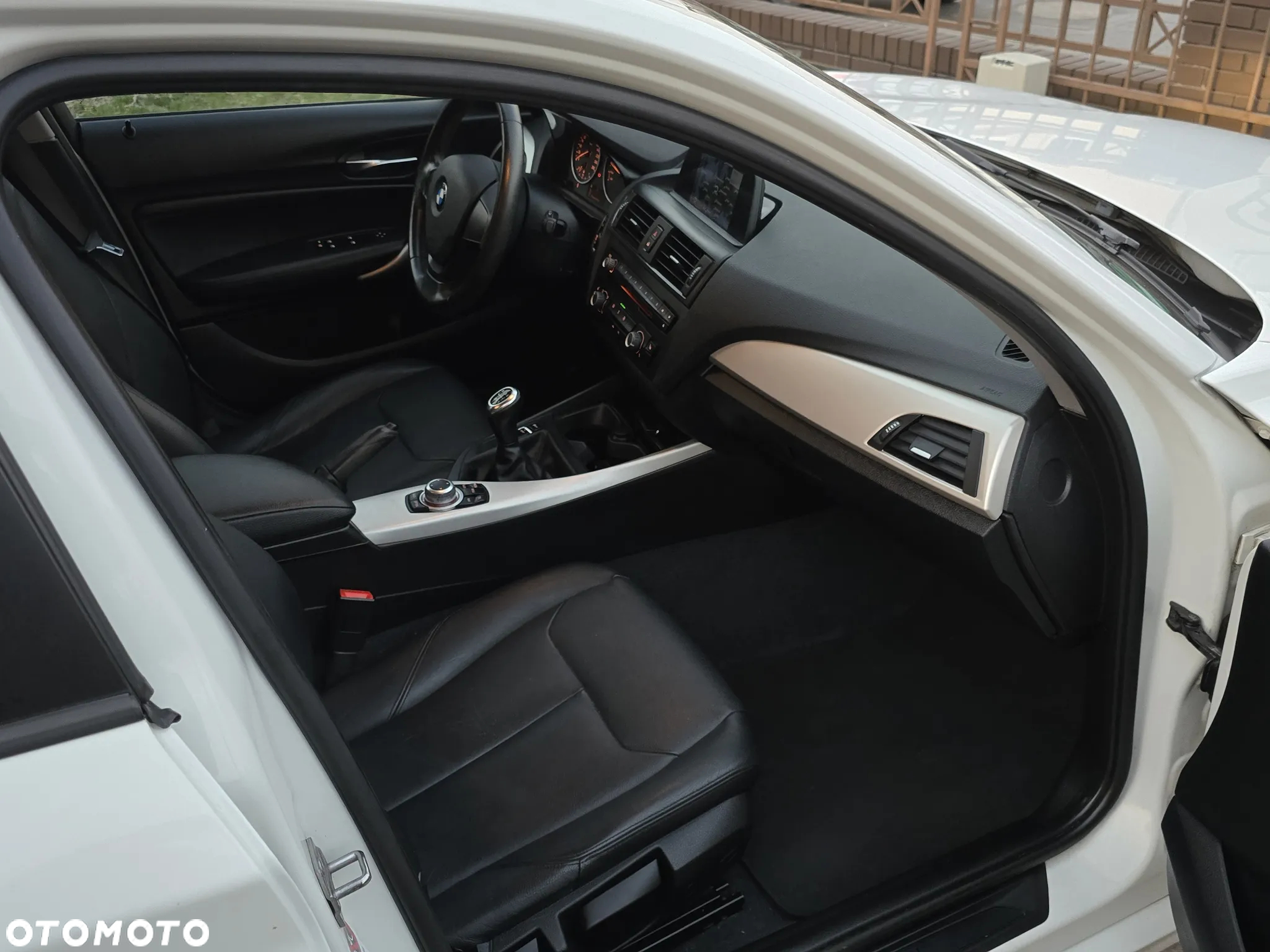 BMW Seria 1 116i Sport Line - 18