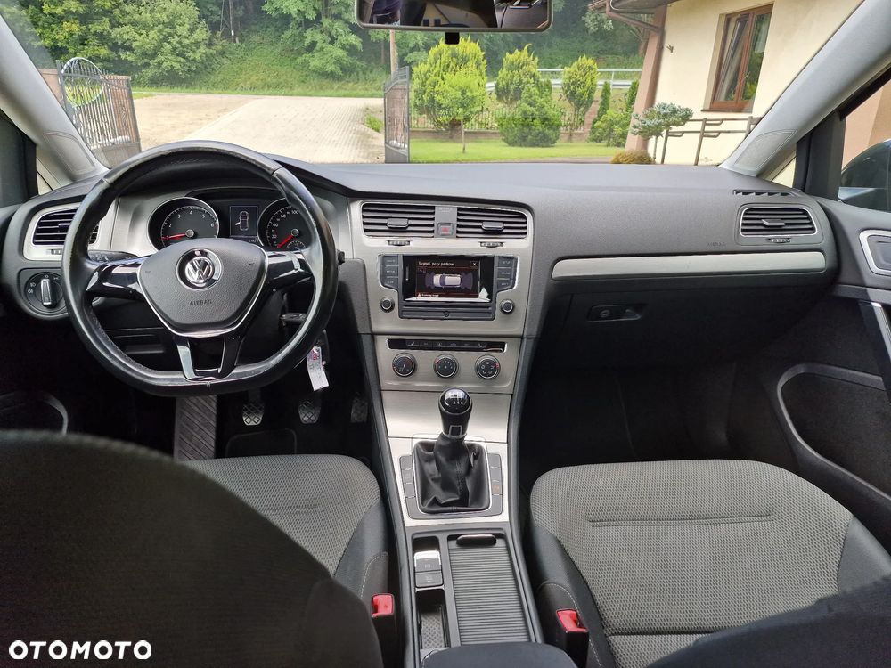 Volkswagen Golf - 13
