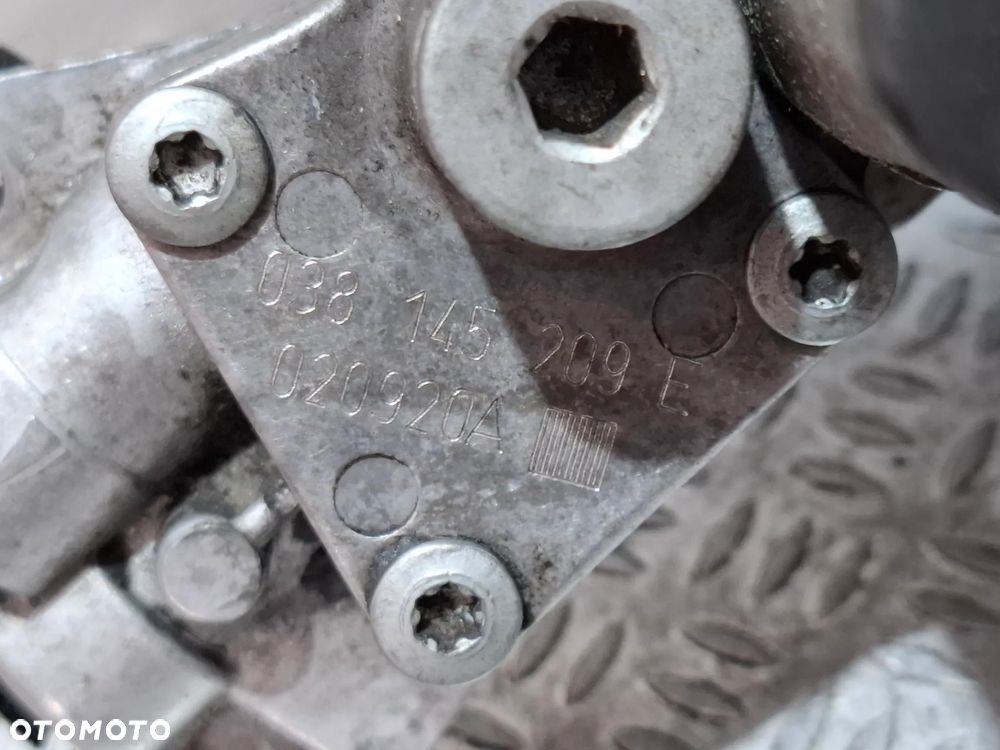 Pompa vacum 1,9 TDI Volkswagen Audi Seat Skoda nr 038145209L - 2