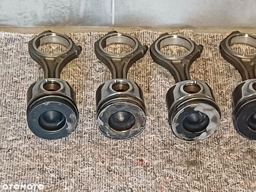 NR 70 Tłok z korbowodem do Audi A6 C6 2,7TDI 059AA - 8