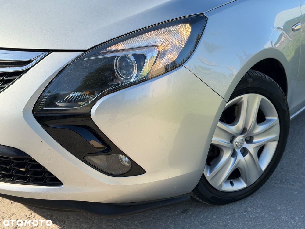 Opel Zafira 2.0 CDTI Enjoy EU6 - 10