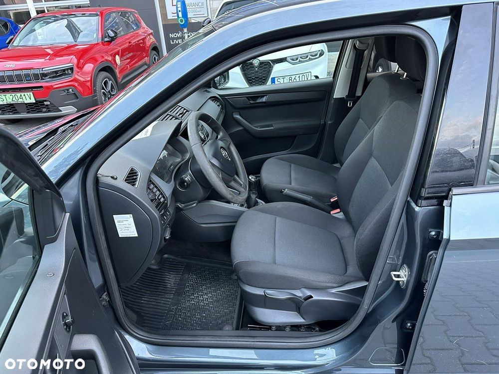 Skoda Fabia - 11