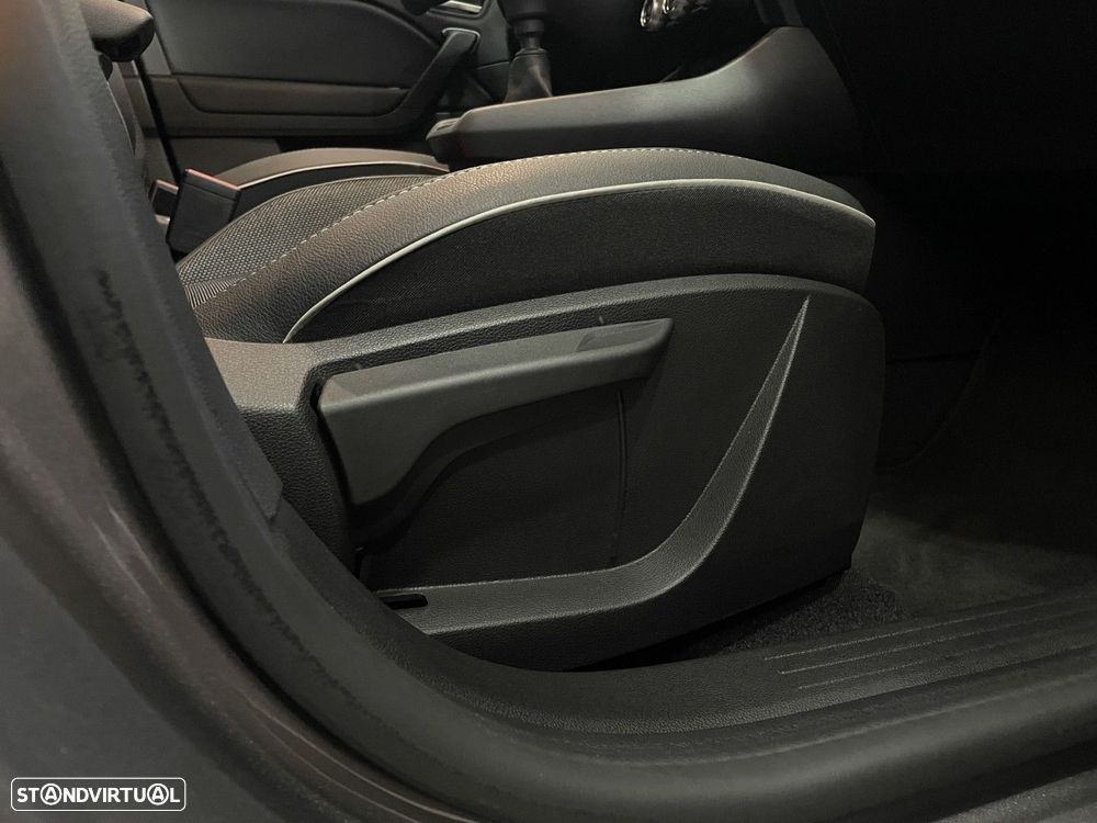 Renault Captur 1.0 TCe Intens - 47