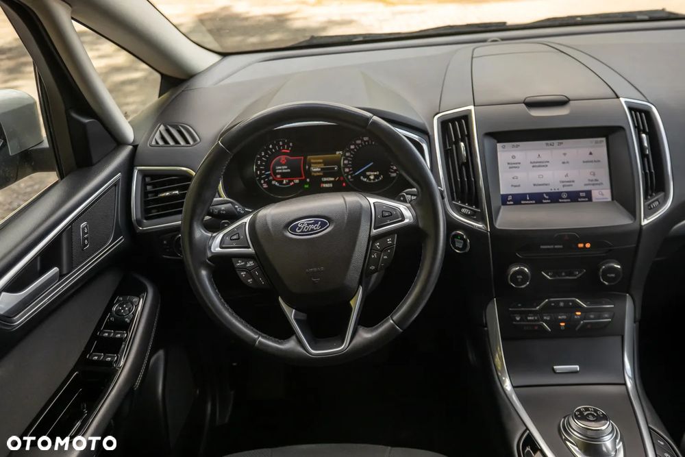 Ford S-Max 2.0 EcoBlue TITANIUM - 38