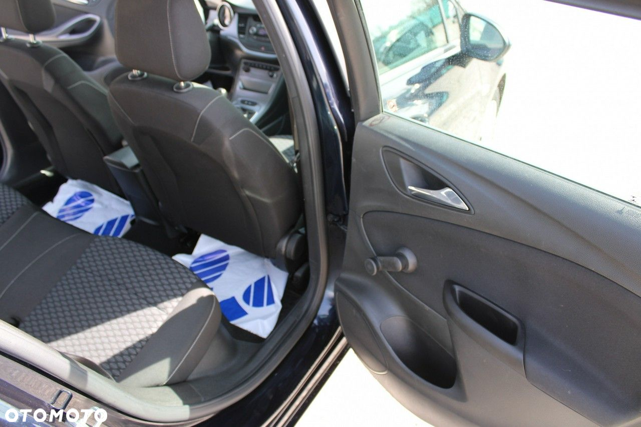 Opel Astra - 26