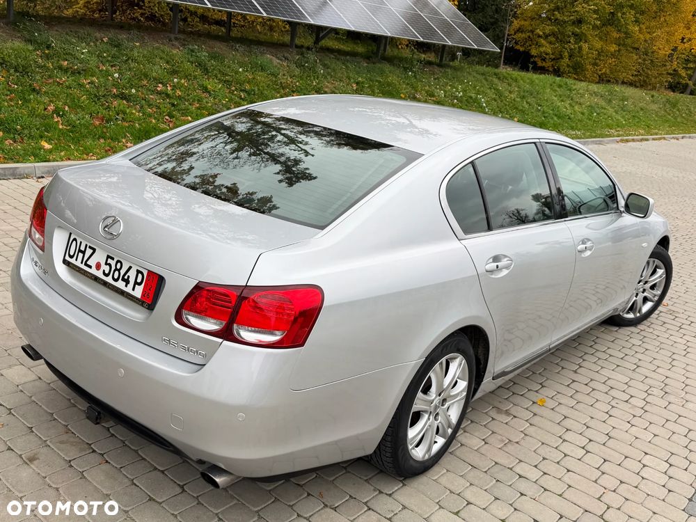 Lexus GS - 7