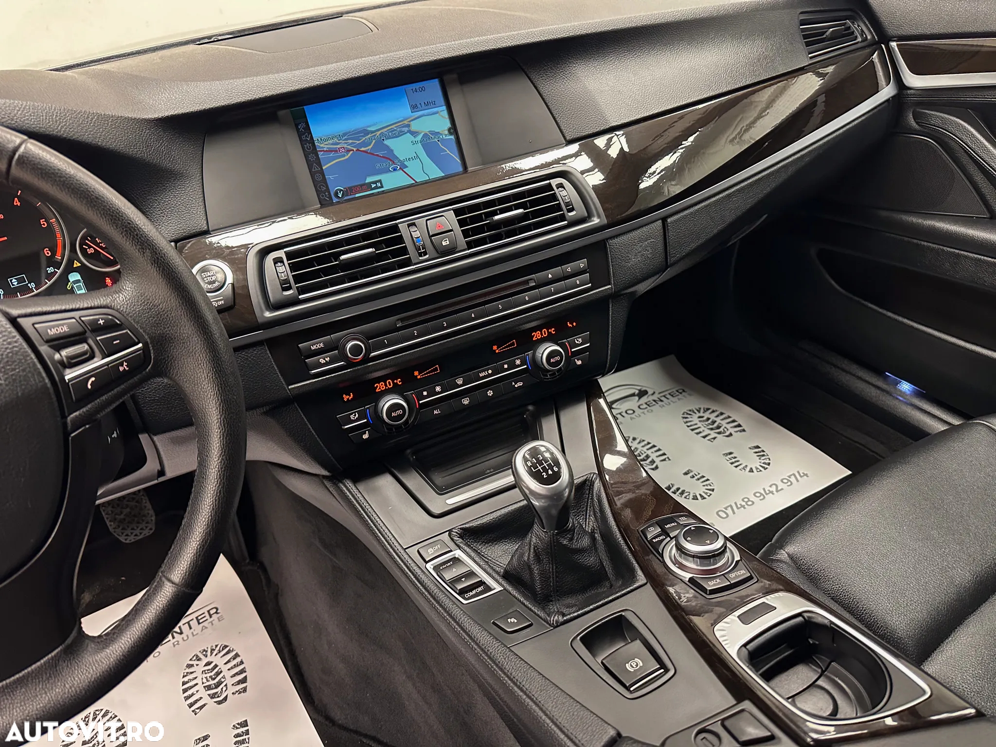 BMW Seria 5 520d Touring - 26