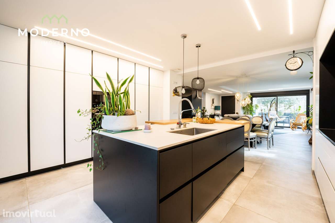 Moradia T4 + T2 + T1 com piscina e terreno – Foz, Mata Mourisca - Grande imagem: 4/60