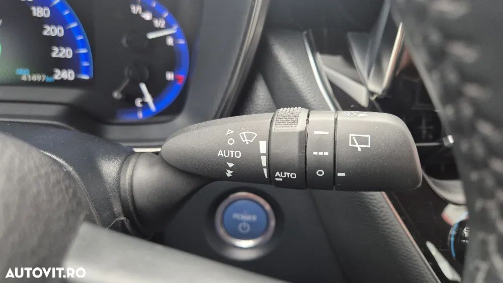 Toyota Corolla 1.8 HSD Dynamic - 24