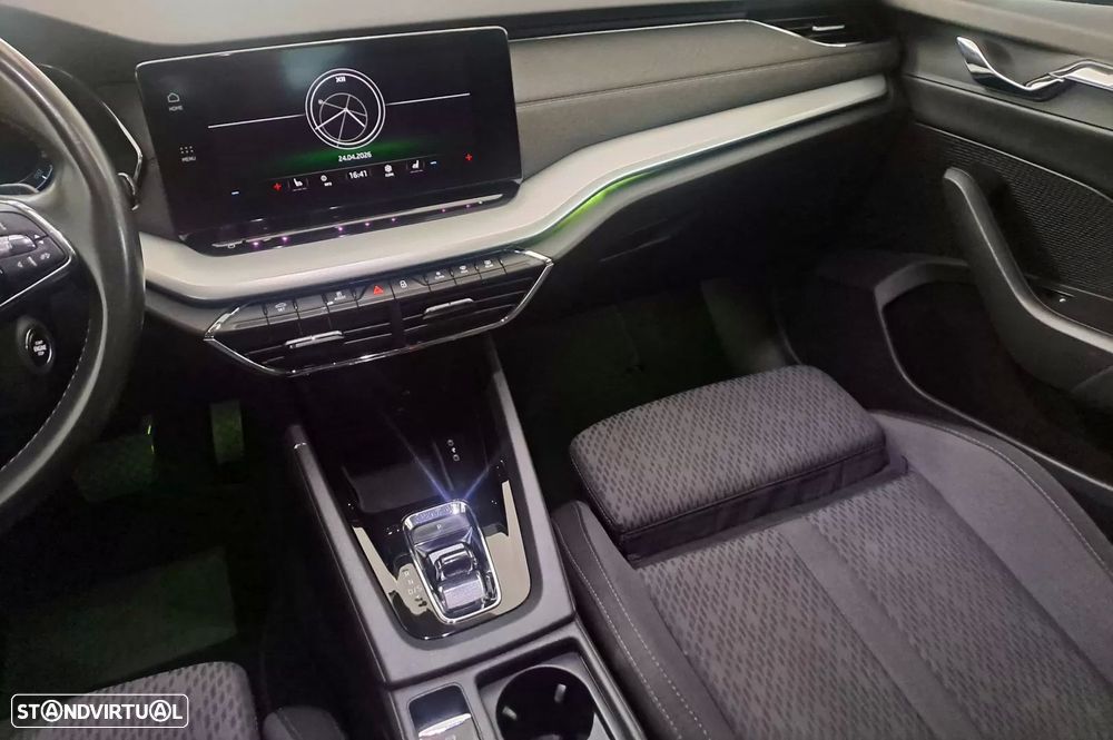 Skoda Octavia Break 2.0 TDI DSG - 13