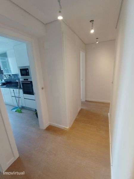 Apartamento T 2 Benfica - Grande imagem: 2/8