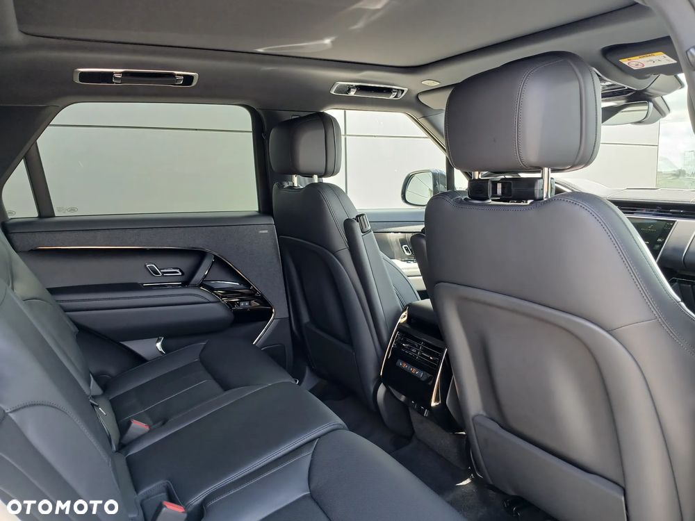 Land Rover Range Rover Sport - 11
