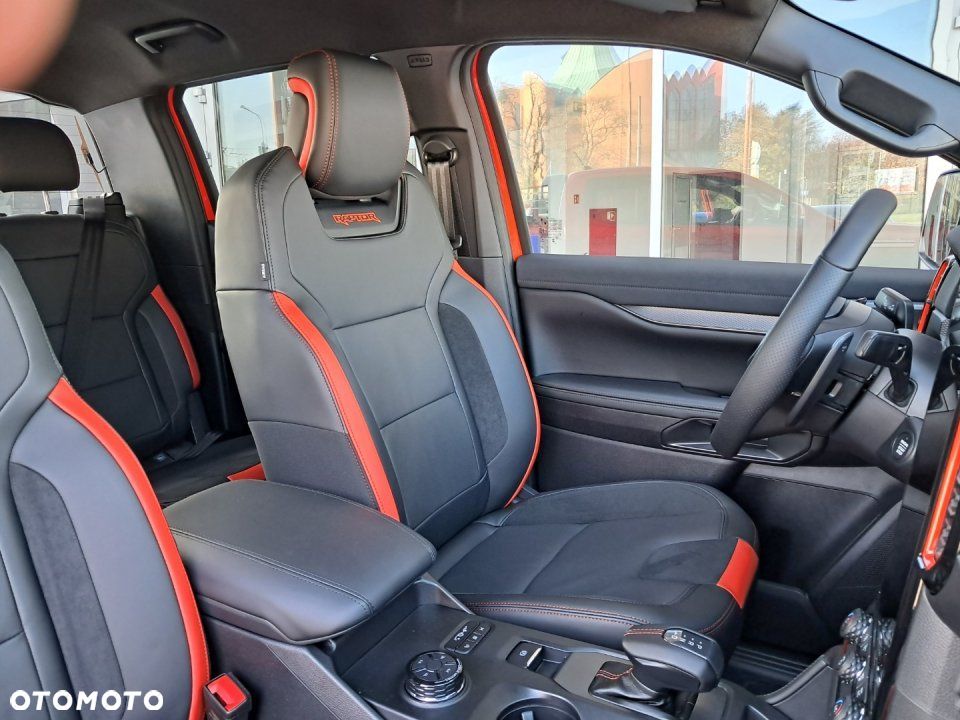 Ford Ranger Raptor - 18