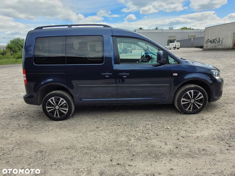 Volkswagen Caddy Comfortline 4Motion DSG - 8