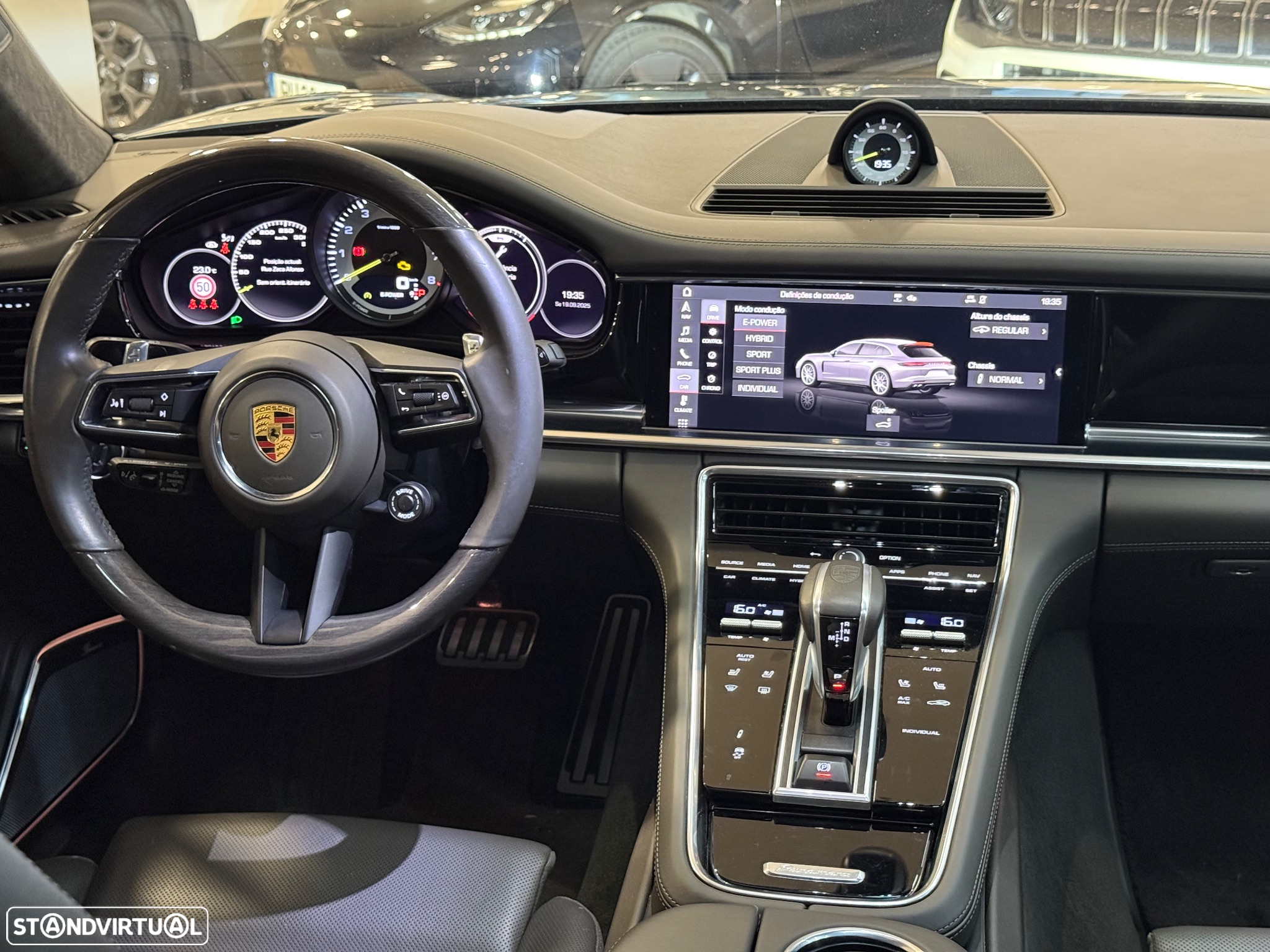 Porsche Panamera Sport Turismo 4S E-Hybrid - 13