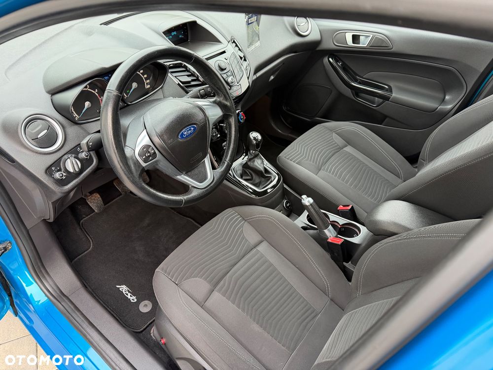 Ford Fiesta 1.0 EcoBoost Titanium - 12