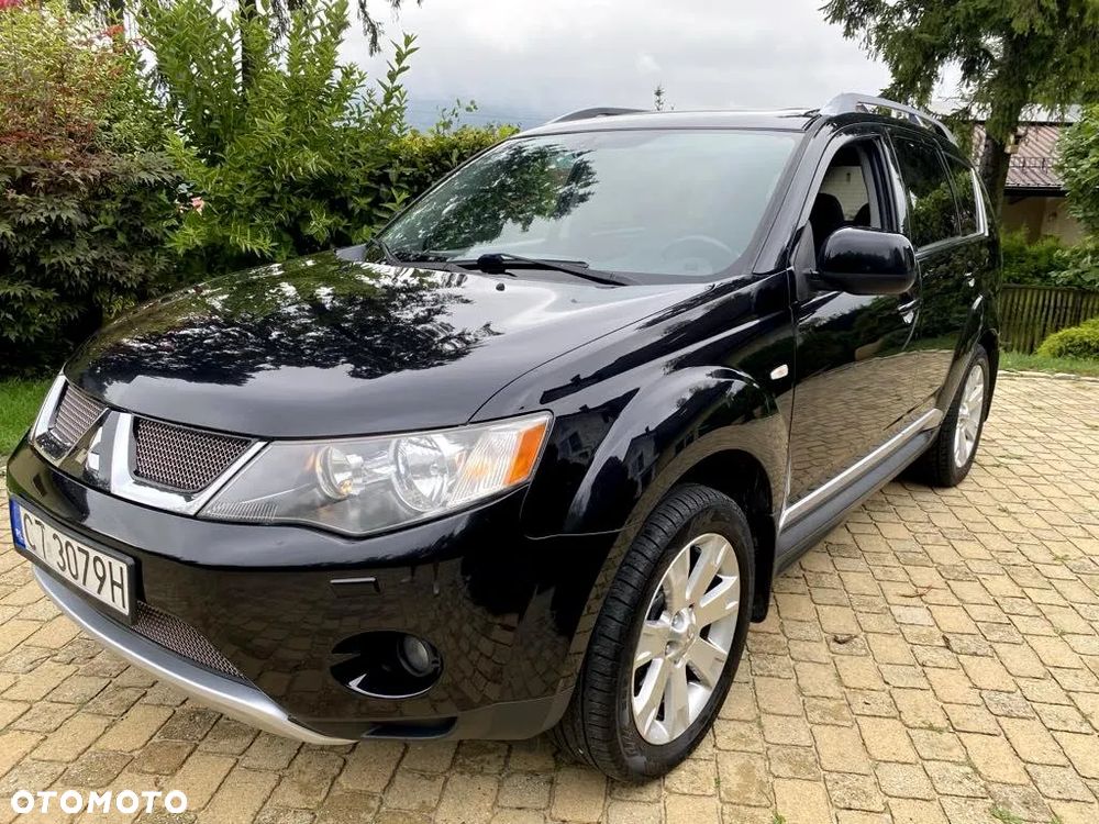 Mitsubishi Outlander 2.0 DID Instyle NAVI - 30