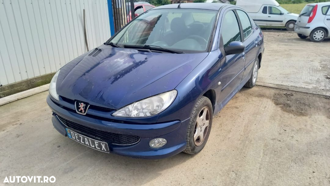 Dezmembrari Peugeot 206 sedan 1.4 i benzina 55KW cod KFW - 2