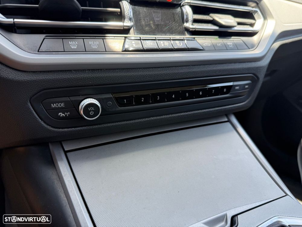 BMW 318 d Corporate Edition - 41