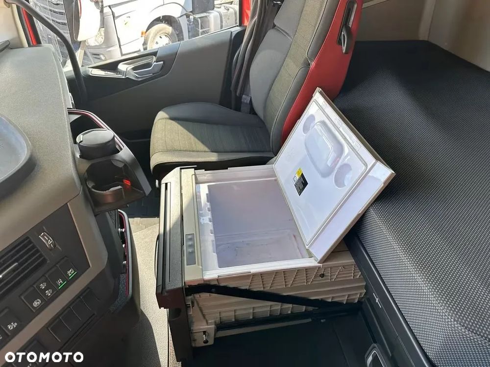 Volvo FH460 6x2 oś podnoszona  – HDS Palfinger PK18.001L SLD3 / Euro 6C /  147 000 km! - 14