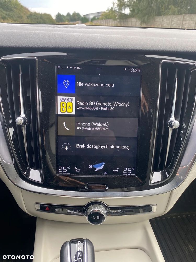 Volvo V60 D3 SCR - 25