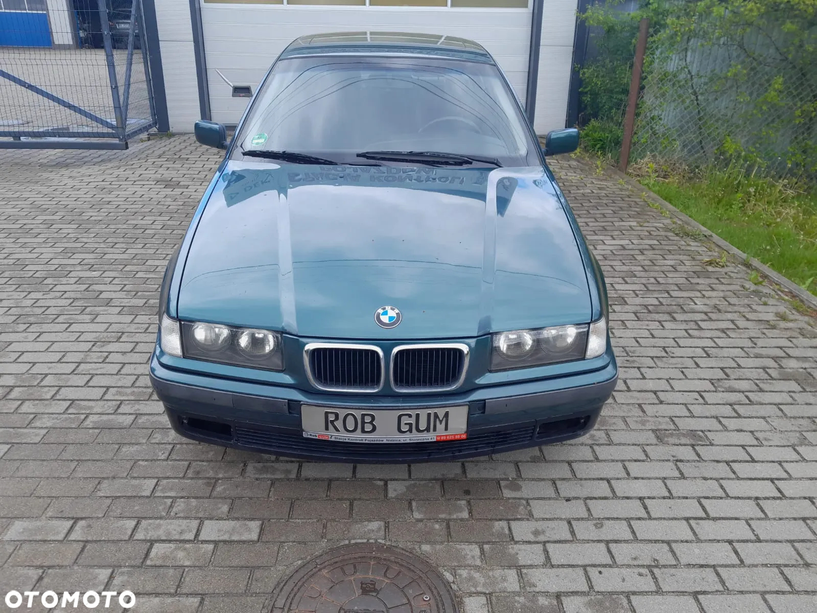 BMW Seria 3 316i - 2