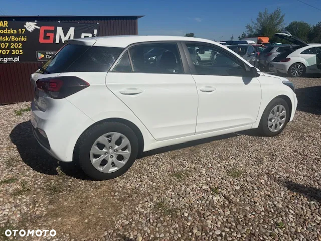 Hyundai i20 1.0 T-GDi Classic Plus DCT - 11