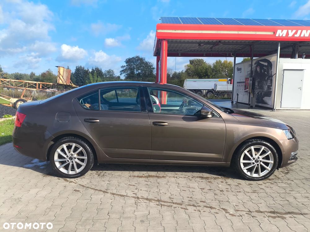 Skoda Octavia 1.4 TSI Ambition - 5