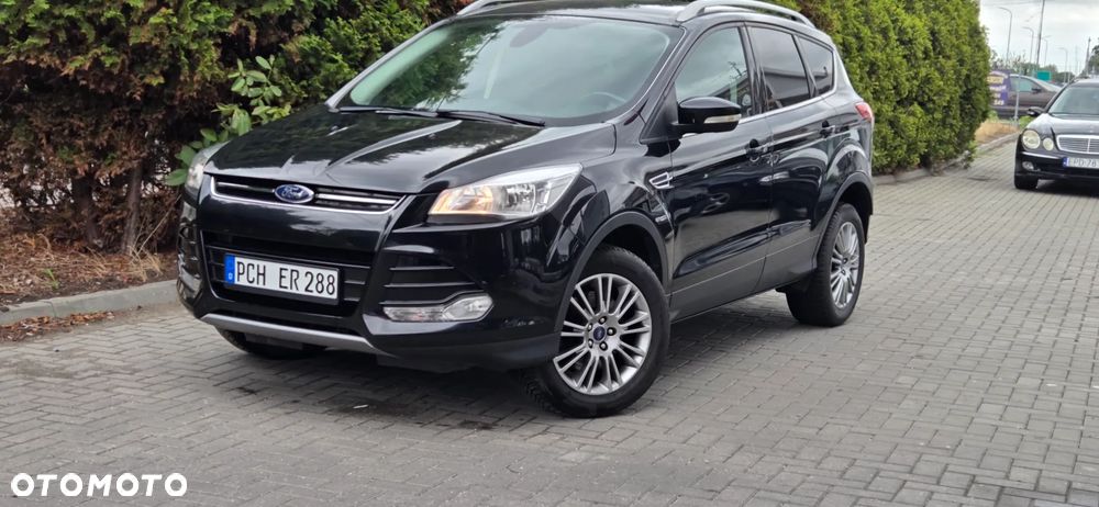 Ford Kuga 2.0 TDCi 2x4 Titanium - 4