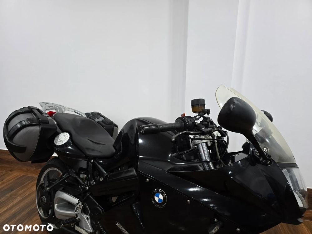 BMW F - 5