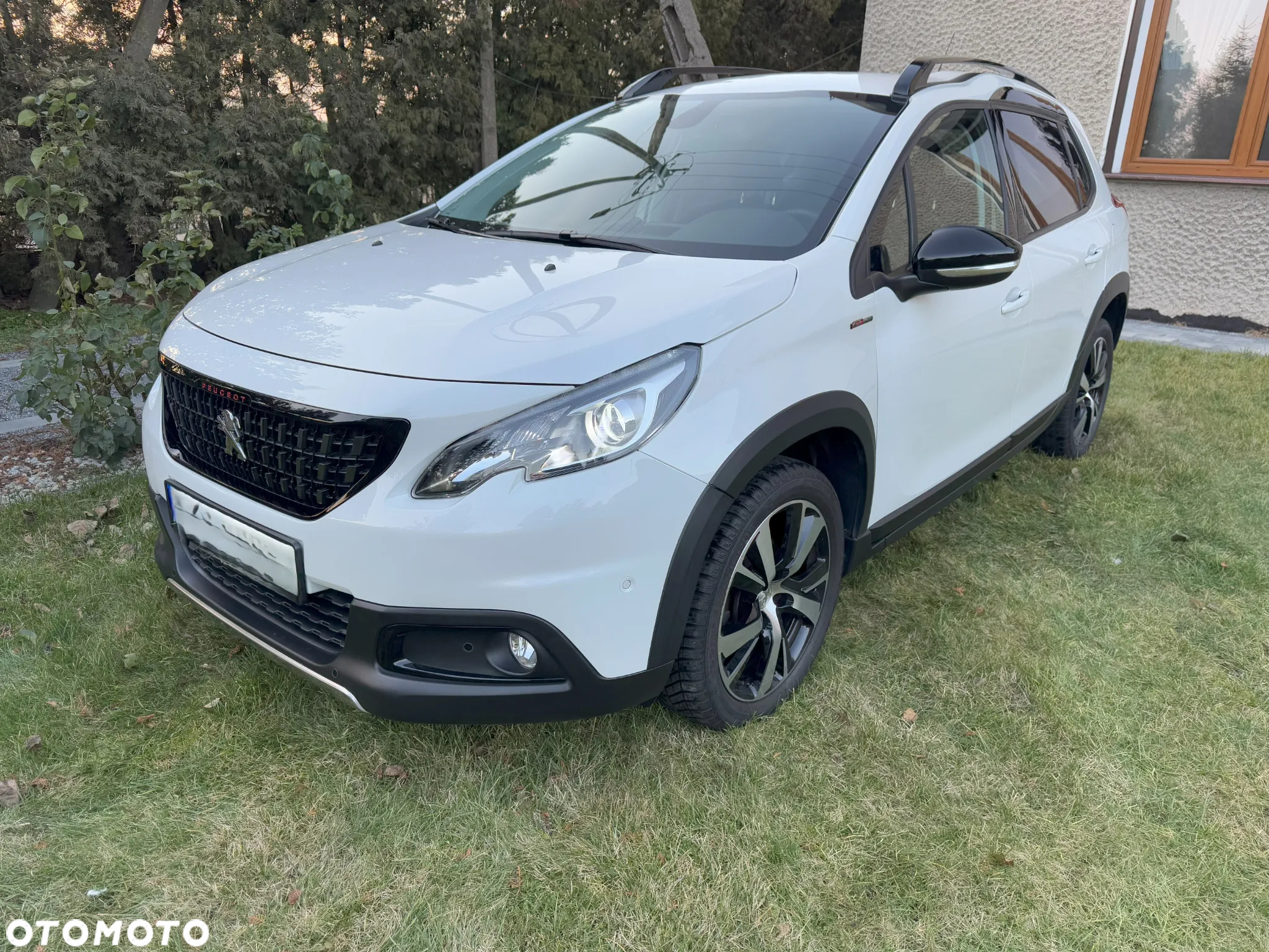 Peugeot 2008 PureTech 110 Stop&Start EAT6 GT-Line Edition - 5