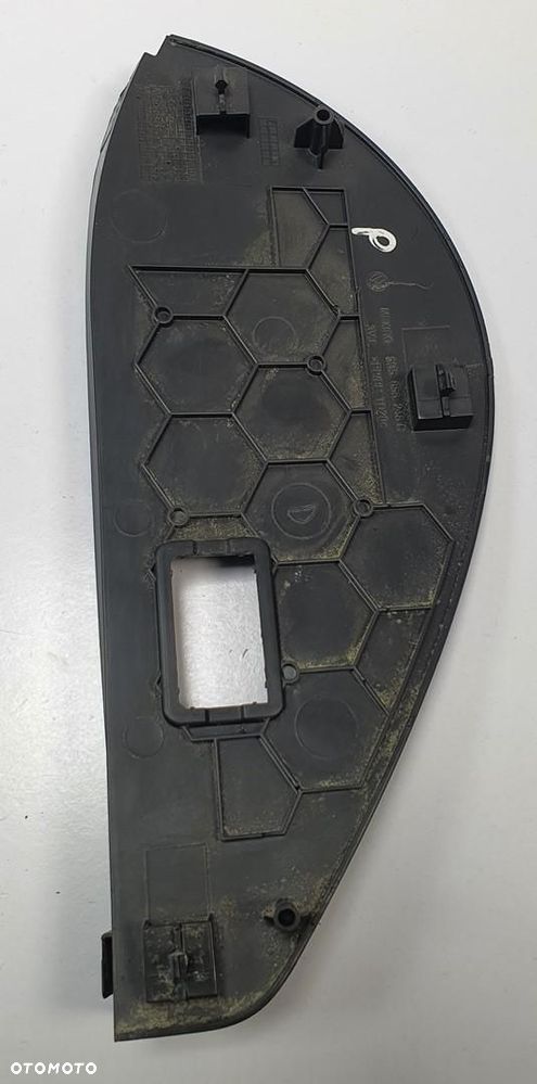 PLASTIK OSŁONA KONSOLI PRAWA VW NEW BEETLE II - 3