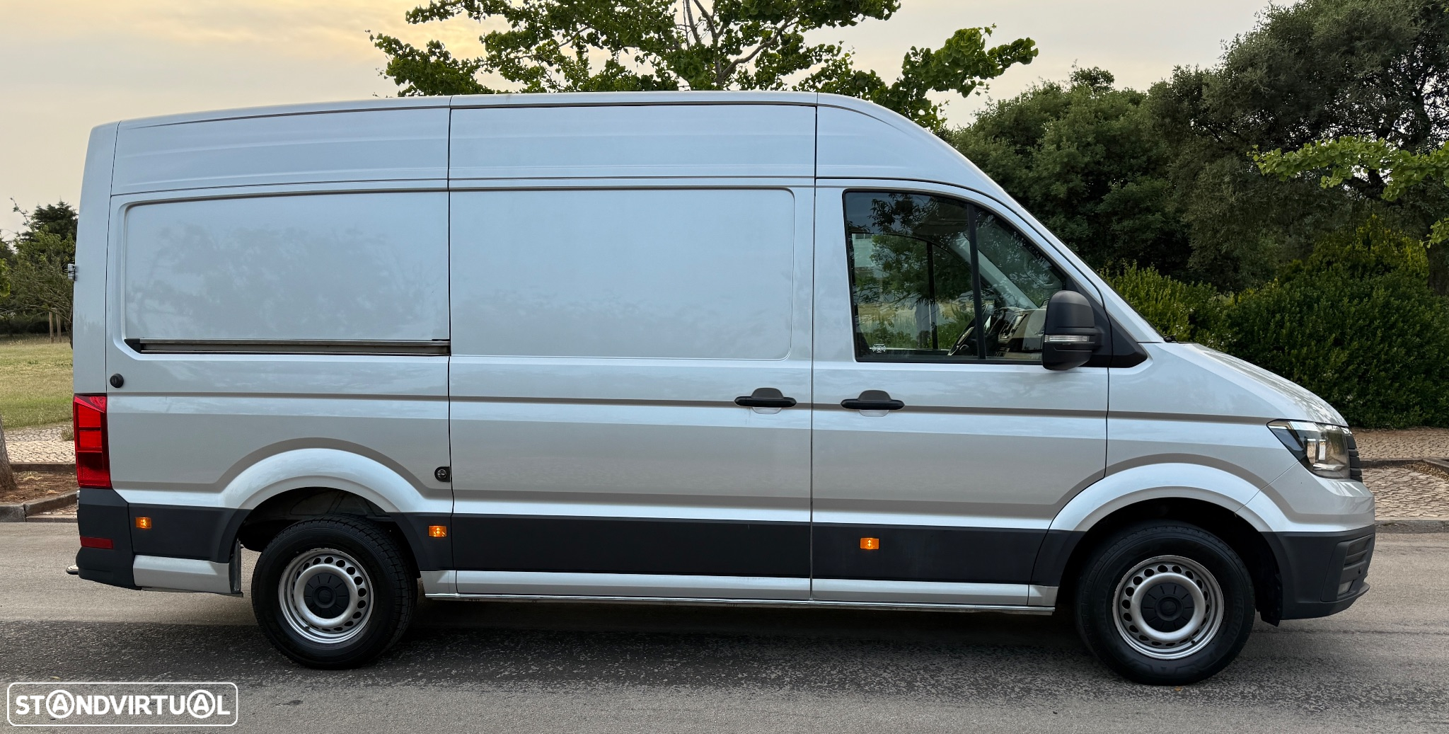 VW Crafter 2.0 Tdi - 177 cvs RWD - 5