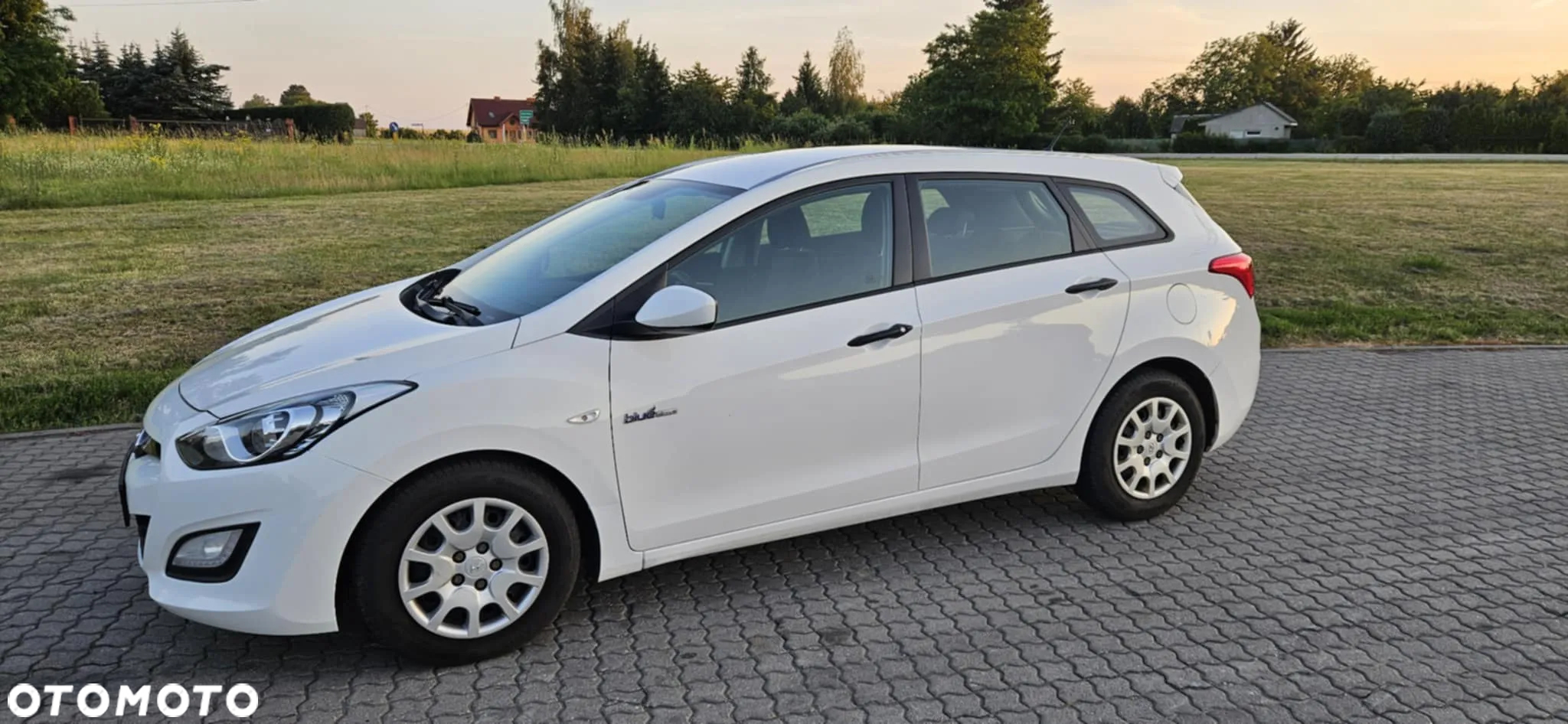 Hyundai i30 1.6 CRDi BlueDrive Go - 9
