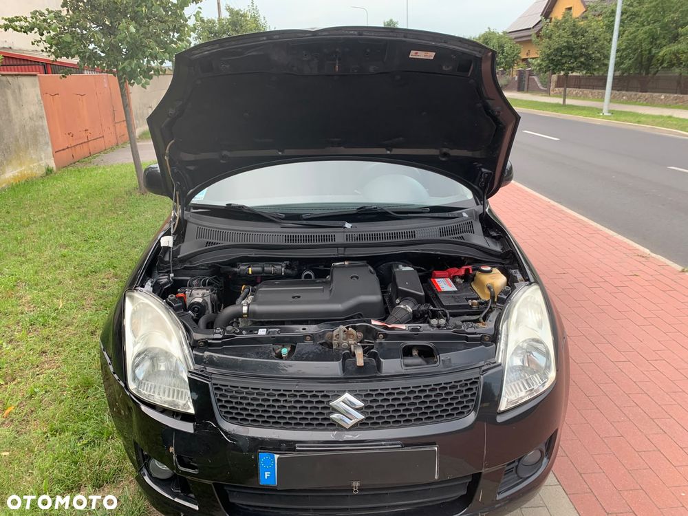 Suzuki Swift - 10