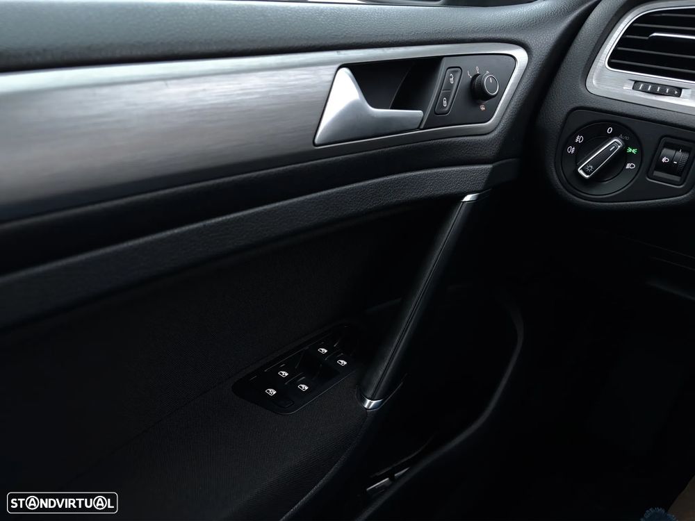 VW Golf Variant 1.6 TDi GPS Edition - 12