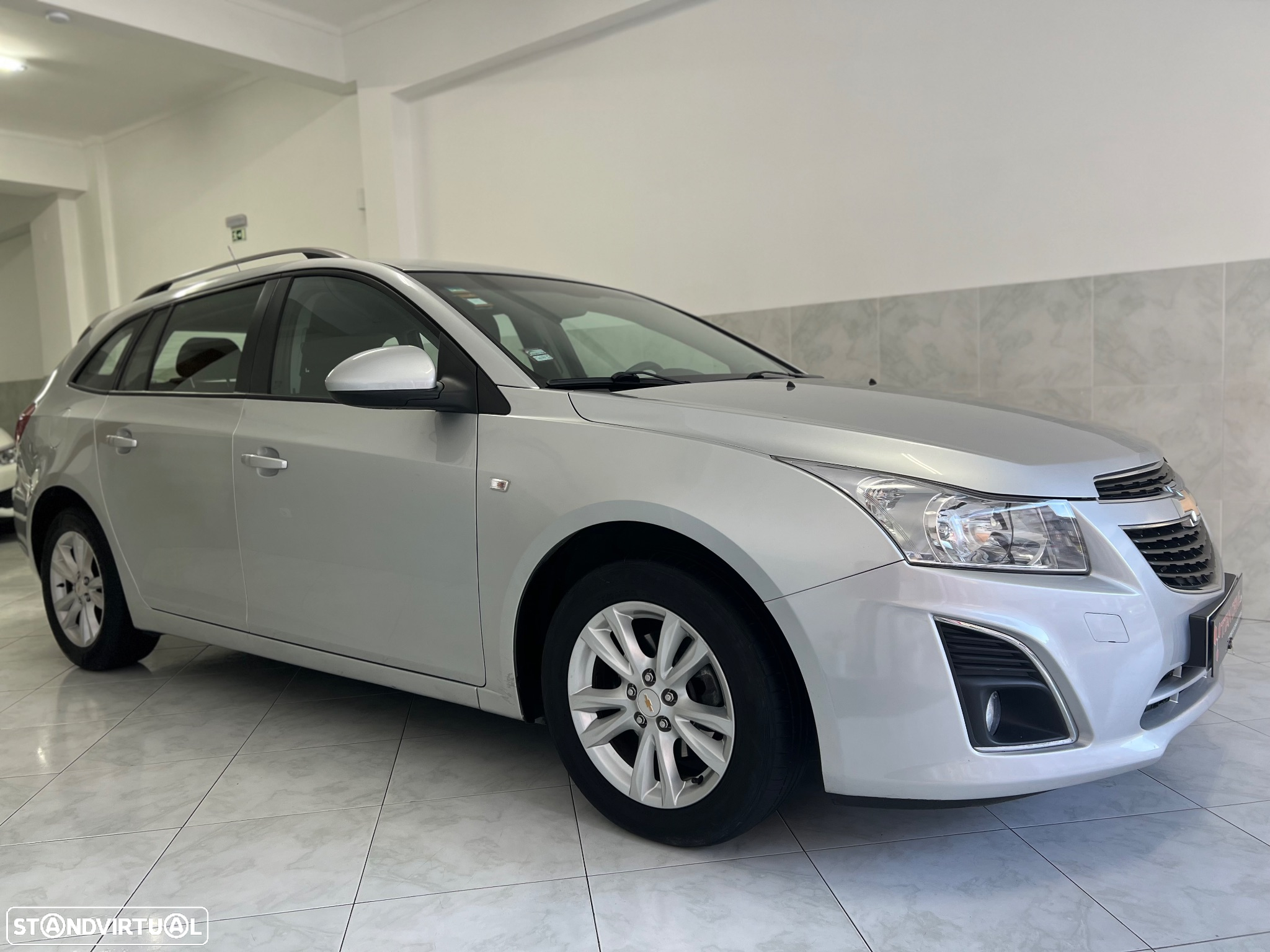 Chevrolet Cruze SW 1.4 LT - 6
