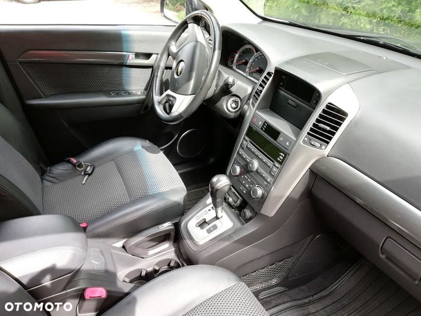 Chevrolet Captiva 2.0 4WD 5 Sitzer Automatik LT - 12