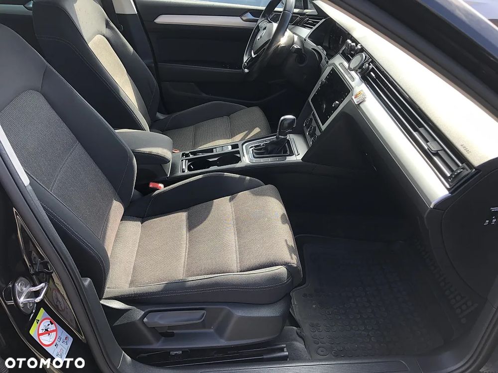 Volkswagen Passat 2.0 TDI BMT Comfortline DSG - 33