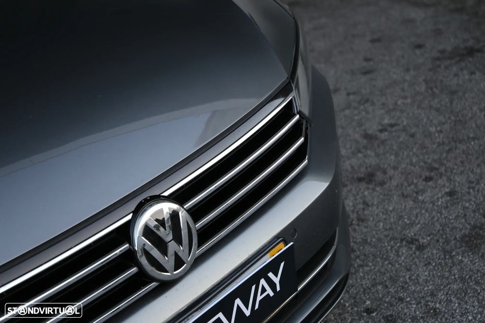 VW Passat Variant 1.6 TDI Confortline DSG - 3