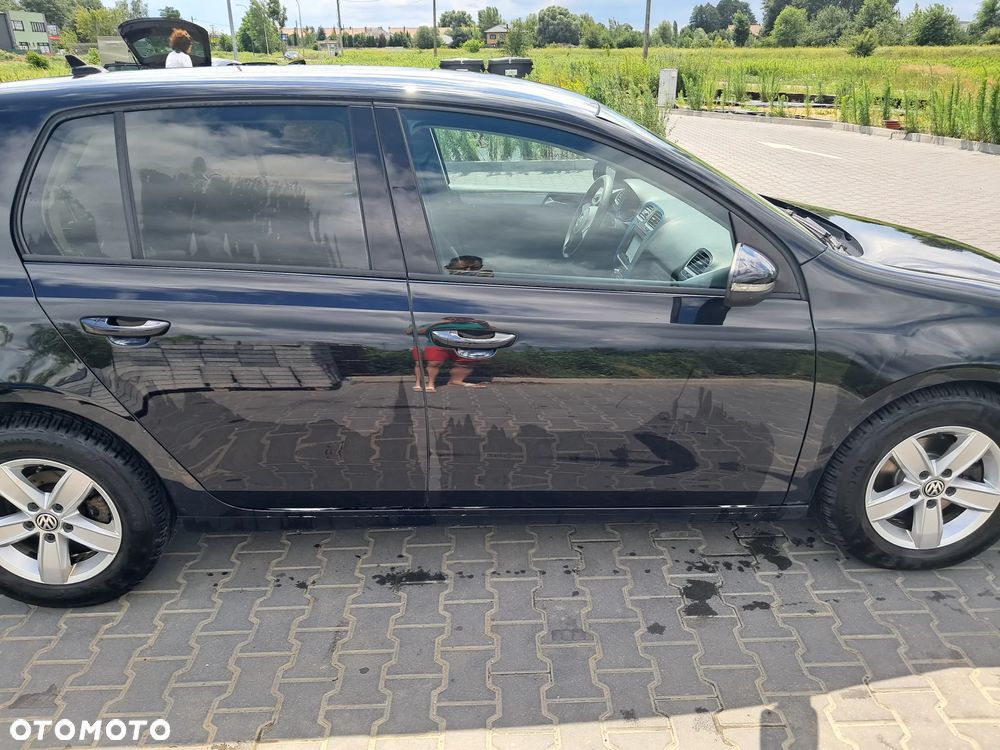 Volkswagen Golf VI 1.6 TDI BlueMot Trendline - 16