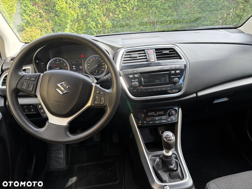 Suzuki SX4 - 5