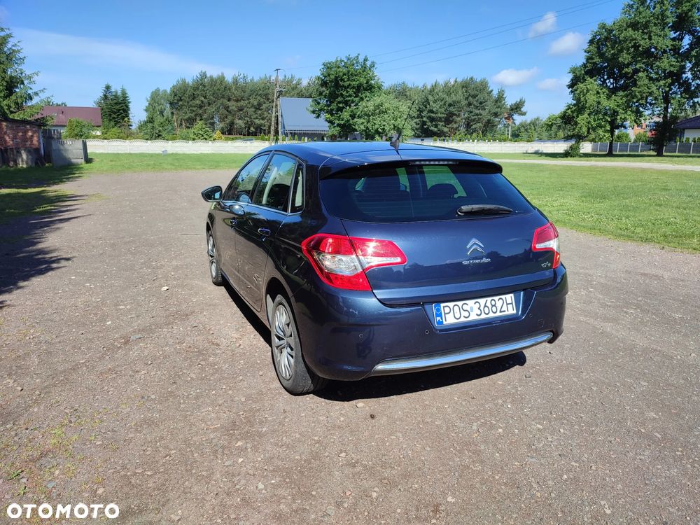 Citroën C4 HDi 90 Attraction - 8