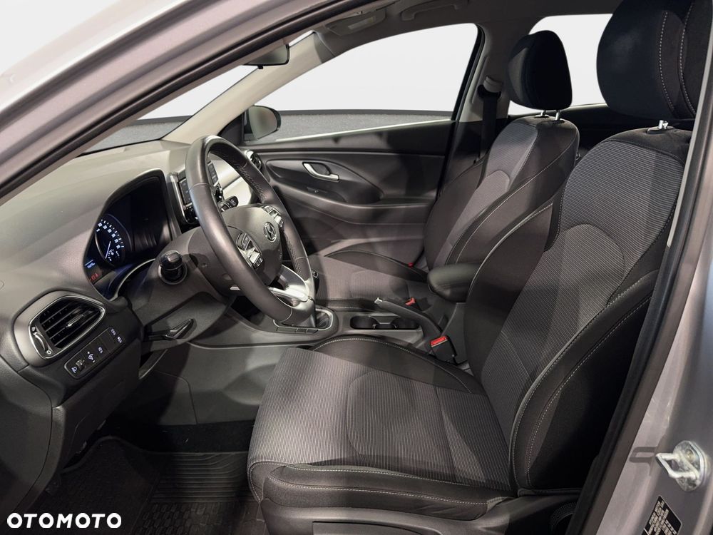 Hyundai i30 - 13