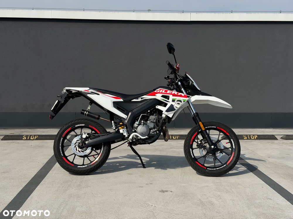Gilera SMT - 9