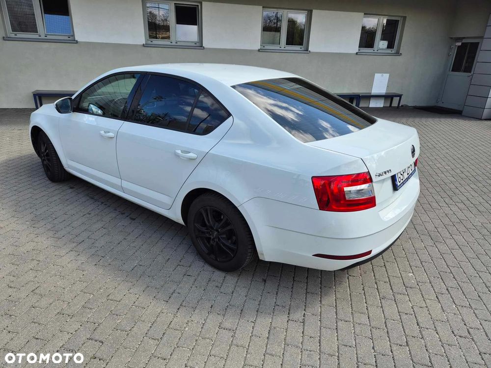 Skoda Octavia 1.4 TSI Ambition - 4