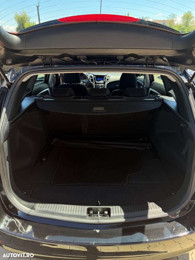 Hyundai i30 1.4 GL Comfort - 16