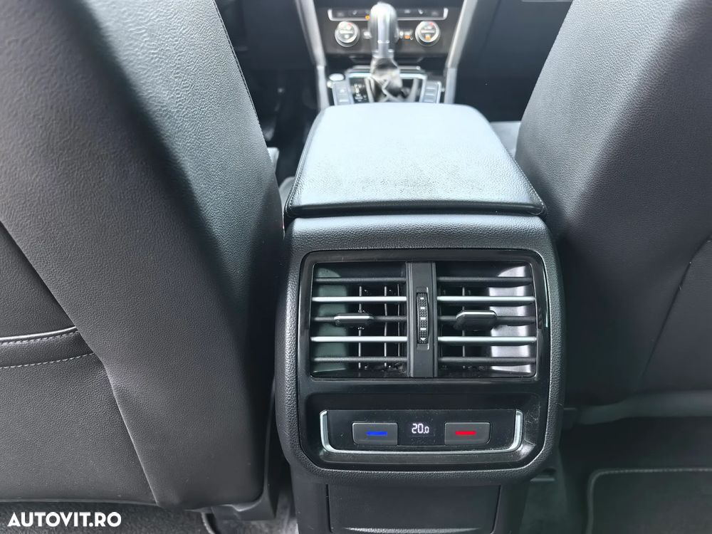 Volkswagen Passat 2.0 TDI (BlueMotion Technology) DSG Highline - 19