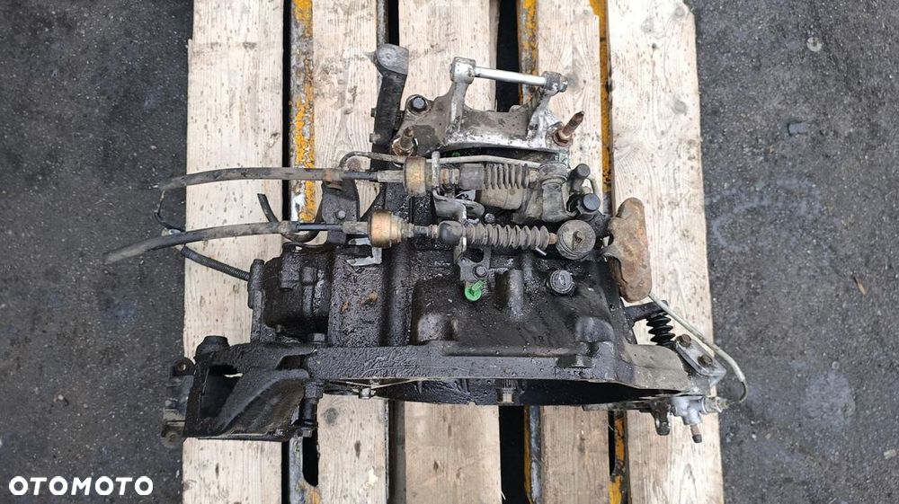 SKRZYNIA BIEGÓW MANUALNA HONDA FRV 2.0B JTW5-1005998 JTW5 - 2